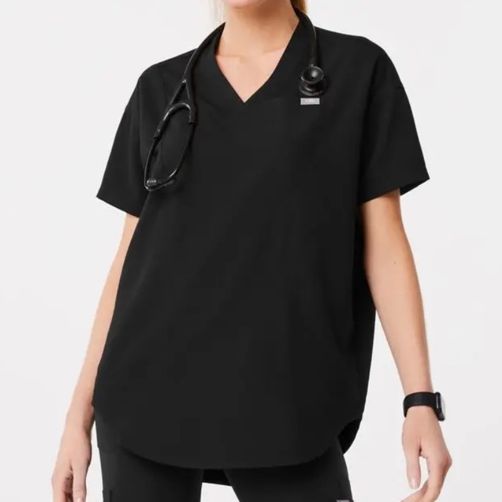 Figs Halle V Neck Tunic Scrub Top NWT Black Large